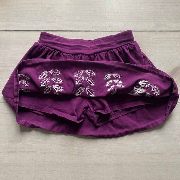 Lands' End Floral Appliqué Elastic Waist Skort - Picture 2 of 2